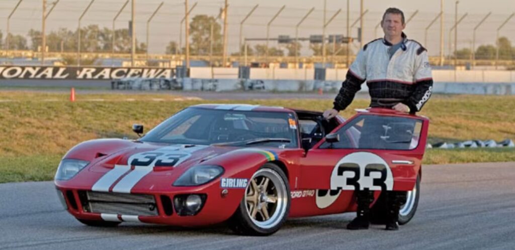 0803kc_08_z-two_rcr40_mk1s-33_driver